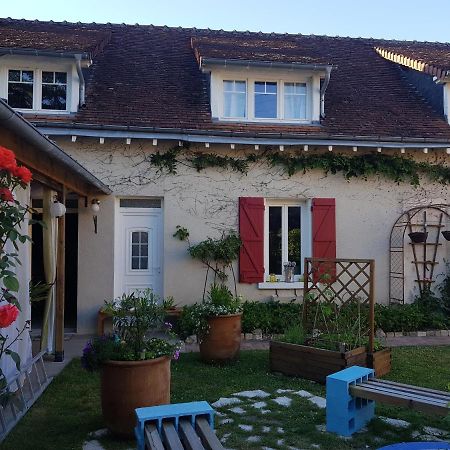 Ideal Pour Une Pause Saint-Georges-sur-Cher Exterior foto